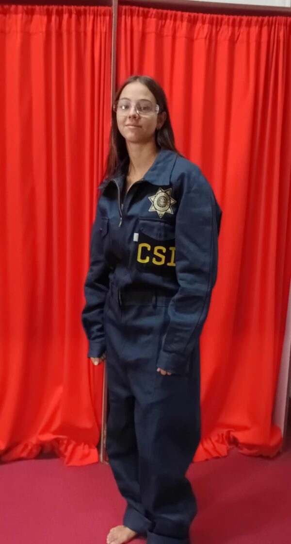 C.S.I Mujer Investigadora Forense