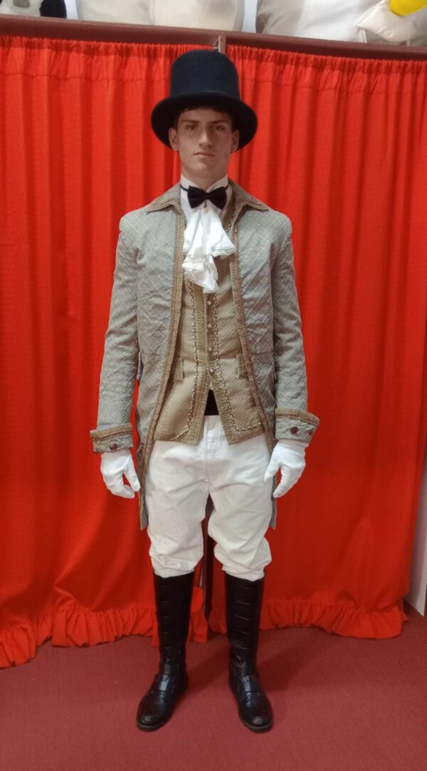 Traje epoca - Bridgestone