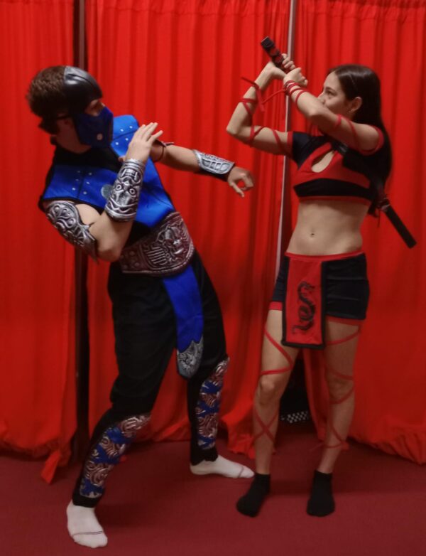 Disfraz de Pareja Mortal Kombat