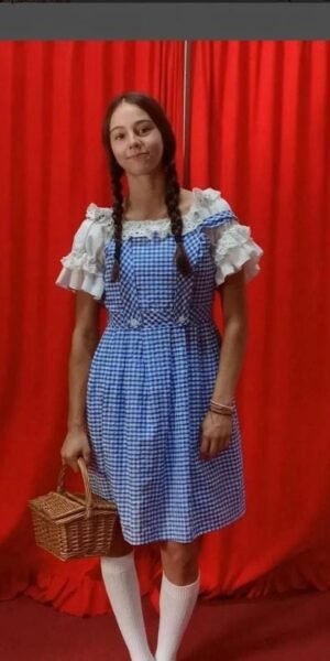 WhatsApp Image 2026-09-17 at 17.11.46 Disfraz de Dorothy - Mago de Oz