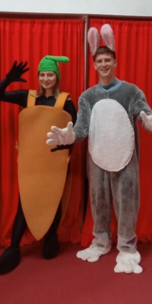Disfraz Bugs Bunny y Zanahoria