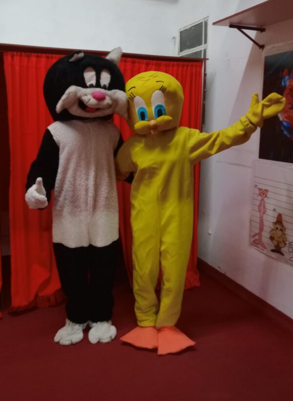 Pareja Tweety y Silvestre
