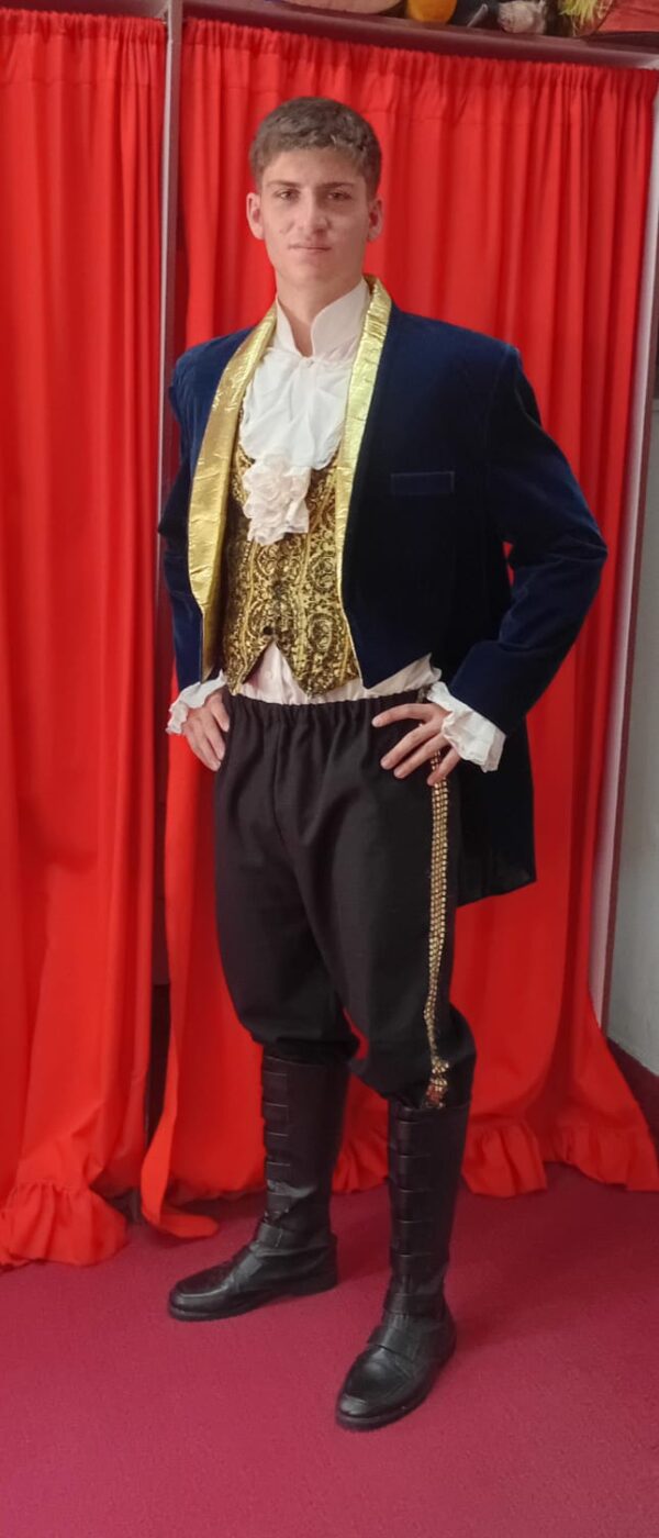 Principe Adam - La bella y la bestia