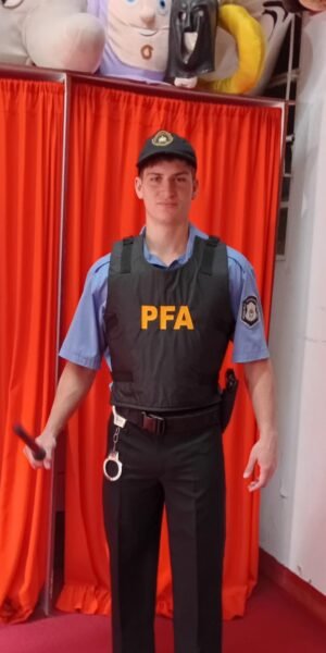 WhatsApp Image 2026-09-11 at 22.53.44 Disfraz de Policia 2